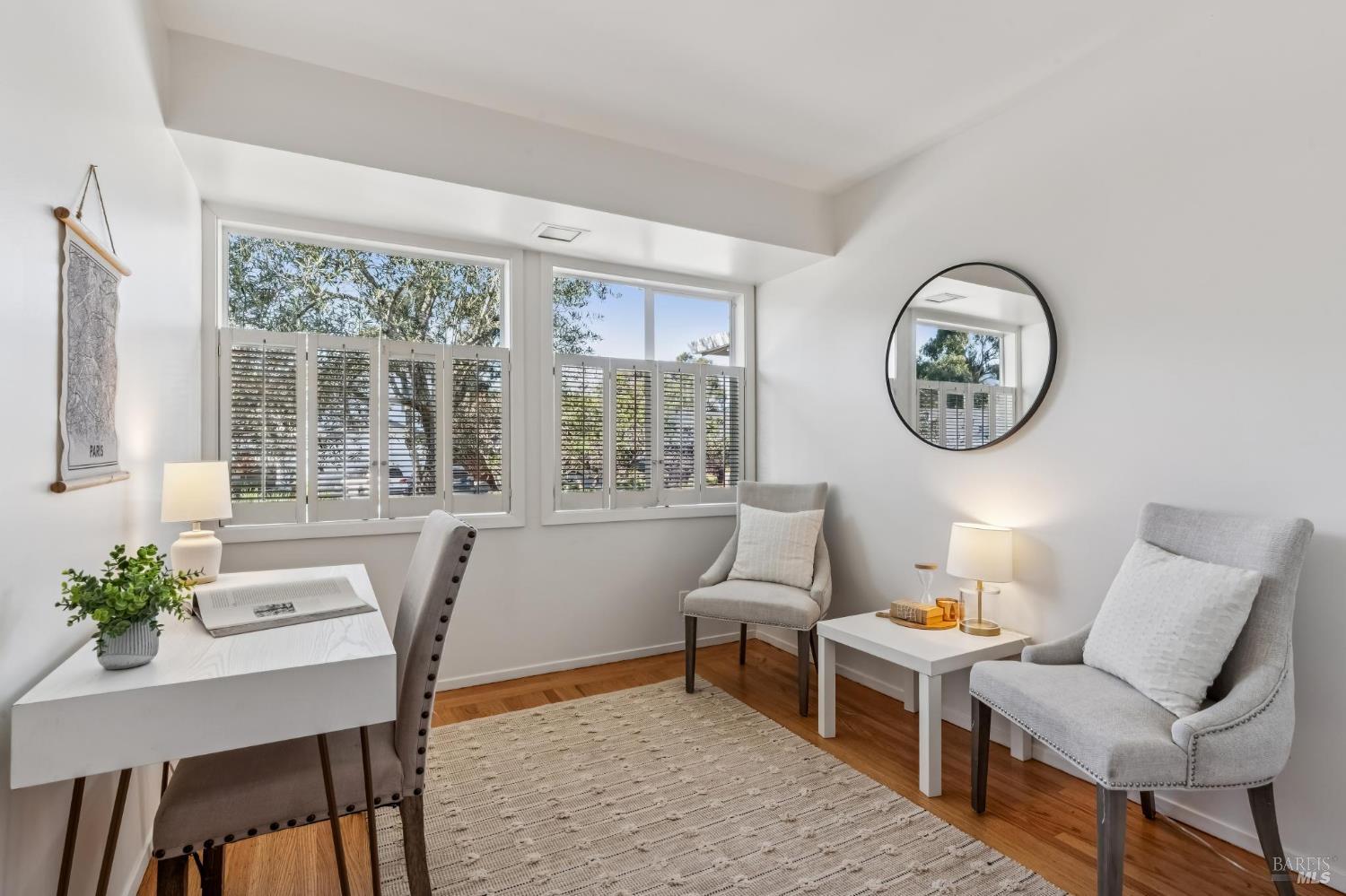 Detail Gallery Image 23 of 45 For 266 Riviera Dr, San Rafael,  CA 94901 - 4 Beds | 2 Baths