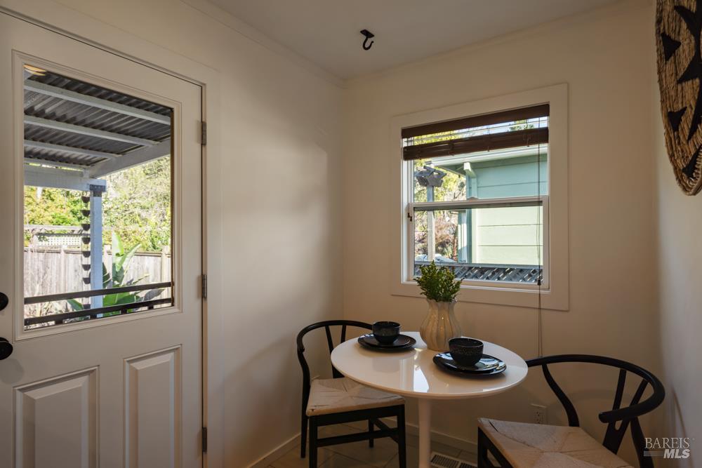 Detail Gallery Image 20 of 60 For 42 Billou St, San Rafael,  CA 94901 - 3 Beds | 2 Baths