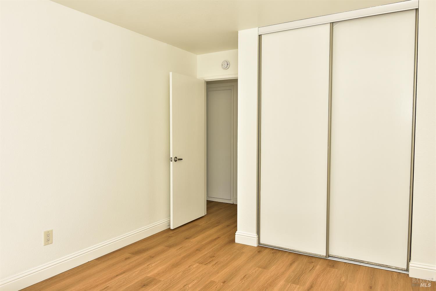 Detail Gallery Image 14 of 20 For 111 Acorn Dr, Petaluma,  CA 94952 - 1 Beds | 1 Baths