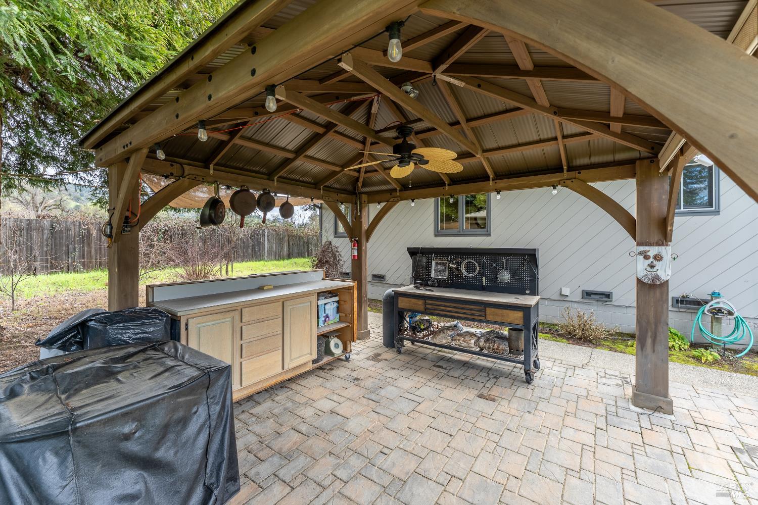 Detail Gallery Image 21 of 40 For 10450 Main St, Potter Valley,  CA 95469 - 4 Beds | 2 Baths