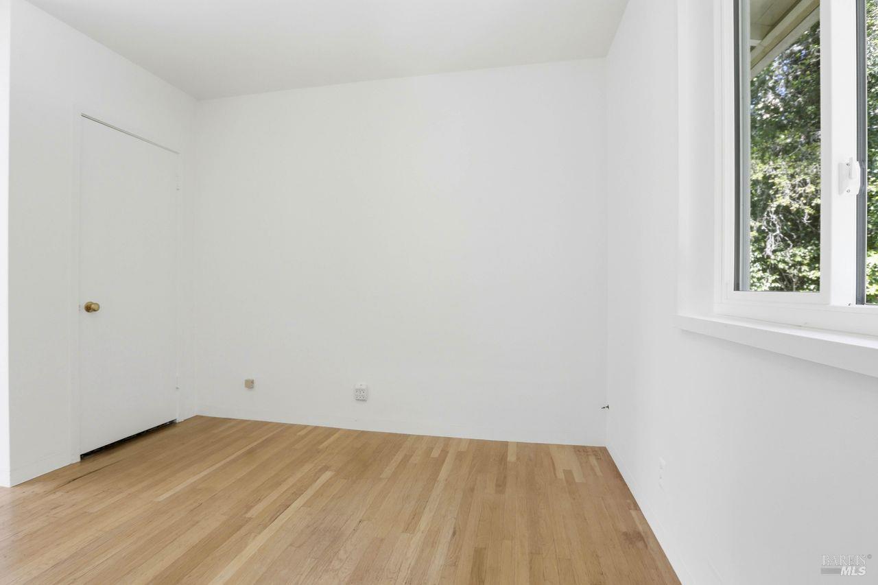 Detail Gallery Image 27 of 53 For 214 Poplar Dr, Kentfield,  CA 94904 - 4 Beds | 2/1 Baths