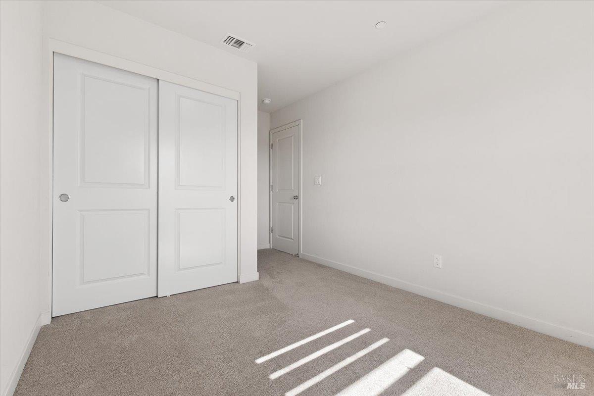 Detail Gallery Image 19 of 31 For 3669 Sebastopol Rd, Santa Rosa,  CA 95407 - 4 Beds | 2/1 Baths