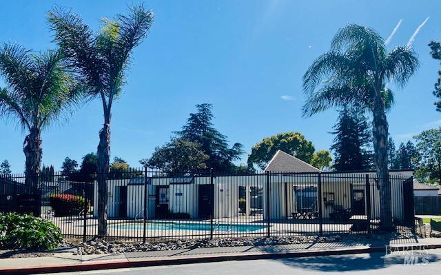 Detail Gallery Image 17 of 18 For 1315 Pinewood Ct, Dixon,  CA 95620 - 3 Beds | 2 Baths