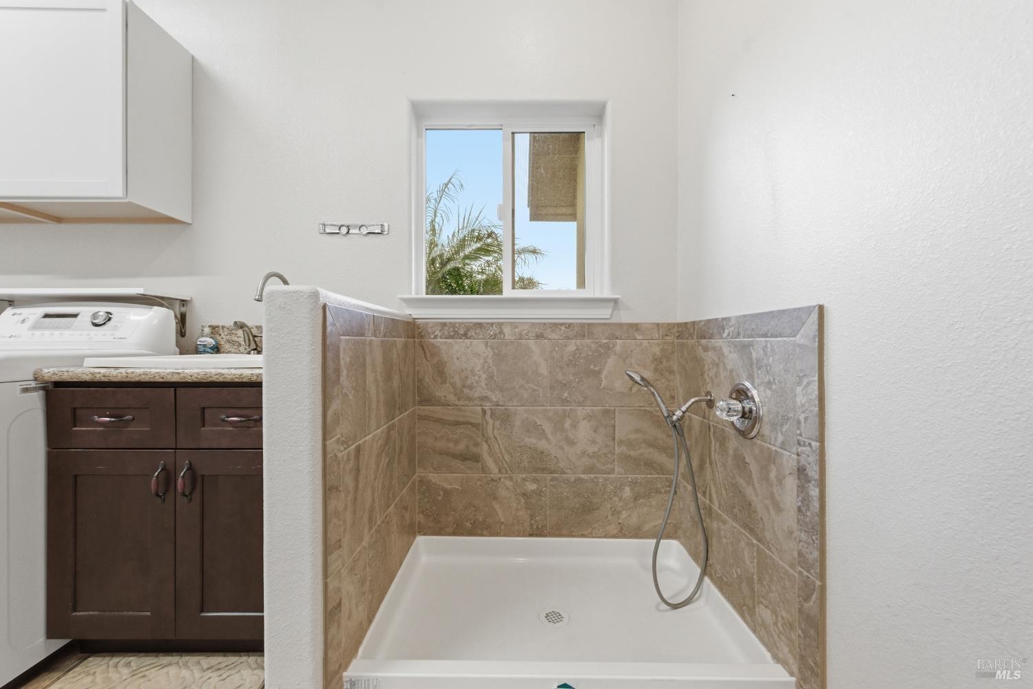 Detail Gallery Image 17 of 45 For 7561 Pleasants Valley Rd, Vacaville,  CA 95688 - 4 Beds | 2/1 Baths