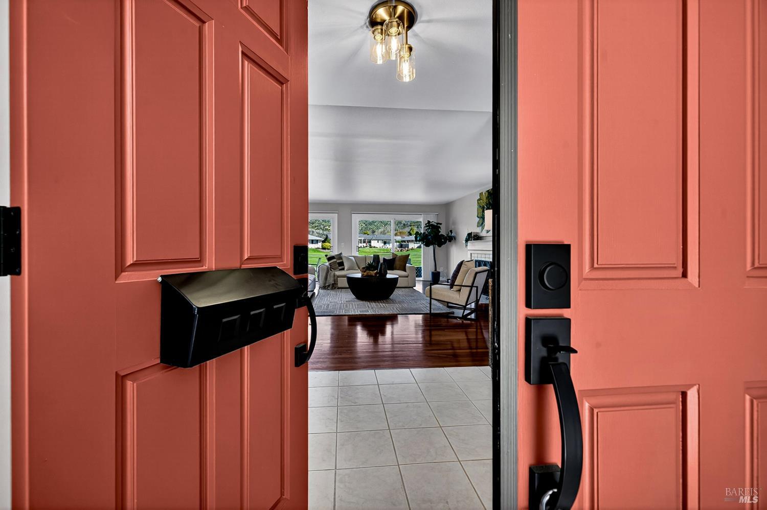 Detail Gallery Image 25 of 65 For 333 Golf Ct, Santa Rosa,  CA 95409 - 3 Beds | 2 Baths