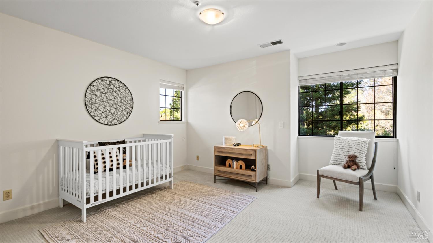 Detail Gallery Image 22 of 49 For 11 Saddlebrook Ct, Novato,  CA 94947 - 4 Beds | 4 Baths