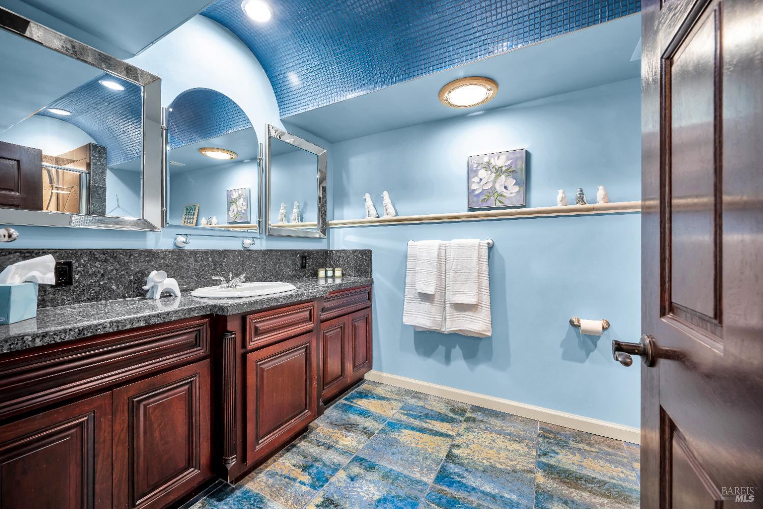 Detail Gallery Image 37 of 47 For 1051 S Main St, Willits,  CA 95490 - 3 Beds | 4 Baths