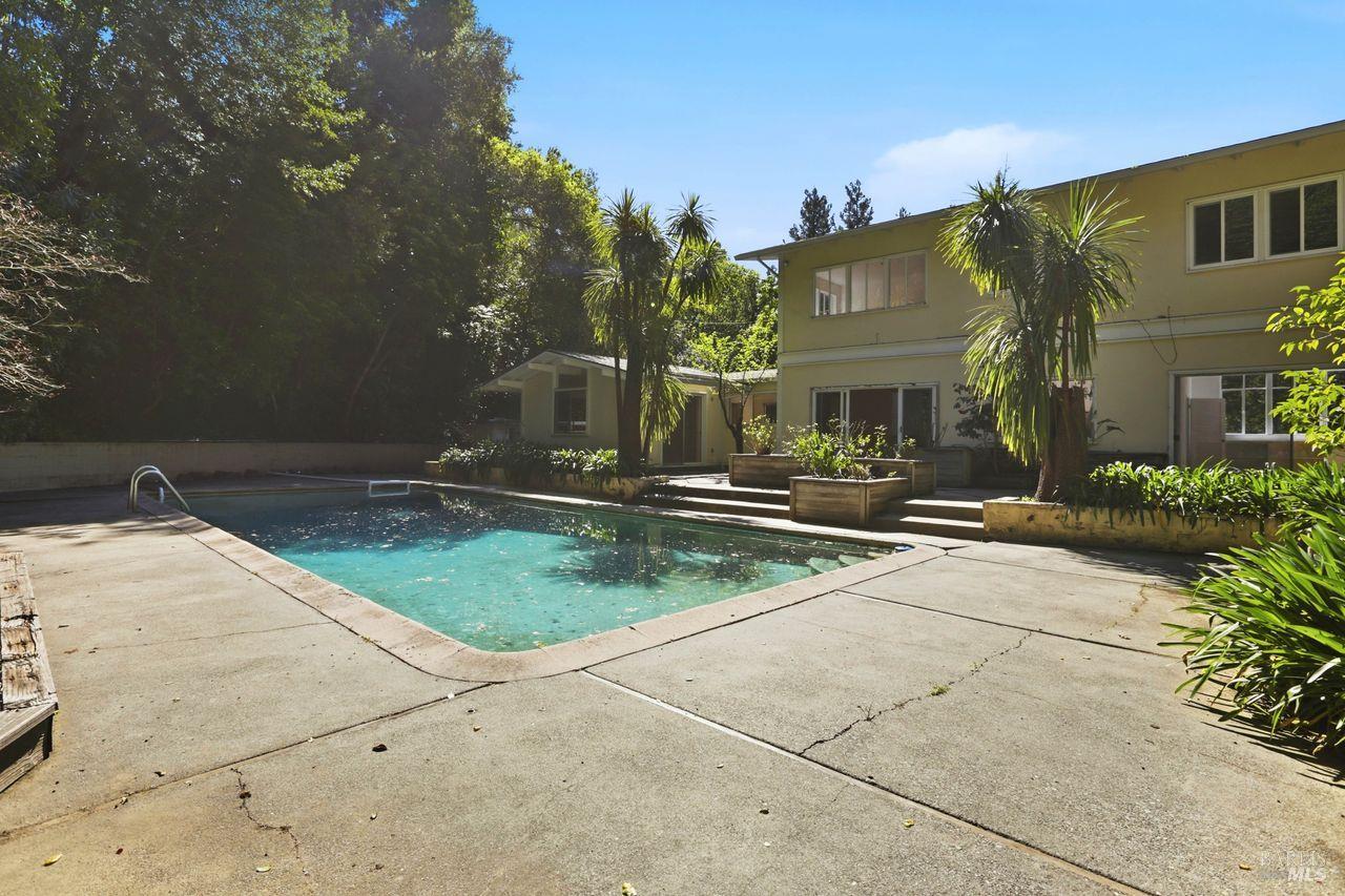 Detail Gallery Image 48 of 53 For 214 Poplar Dr, Kentfield,  CA 94904 - 4 Beds | 2/1 Baths