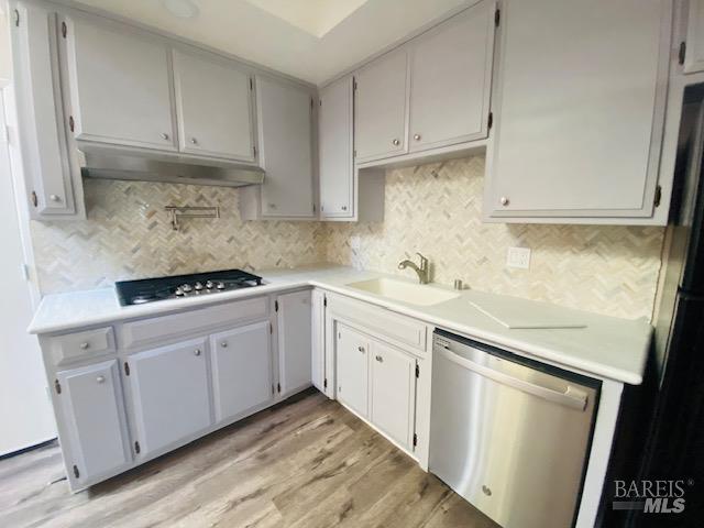 Detail Gallery Image 6 of 18 For 1315 Pinewood Ct, Dixon,  CA 95620 - 3 Beds | 2 Baths