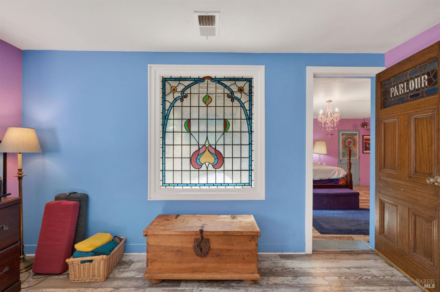 Detail Gallery Image 16 of 50 For 1450 Timberhill Rd, Santa Rosa,  CA 95401 - 6 Beds | 4 Baths