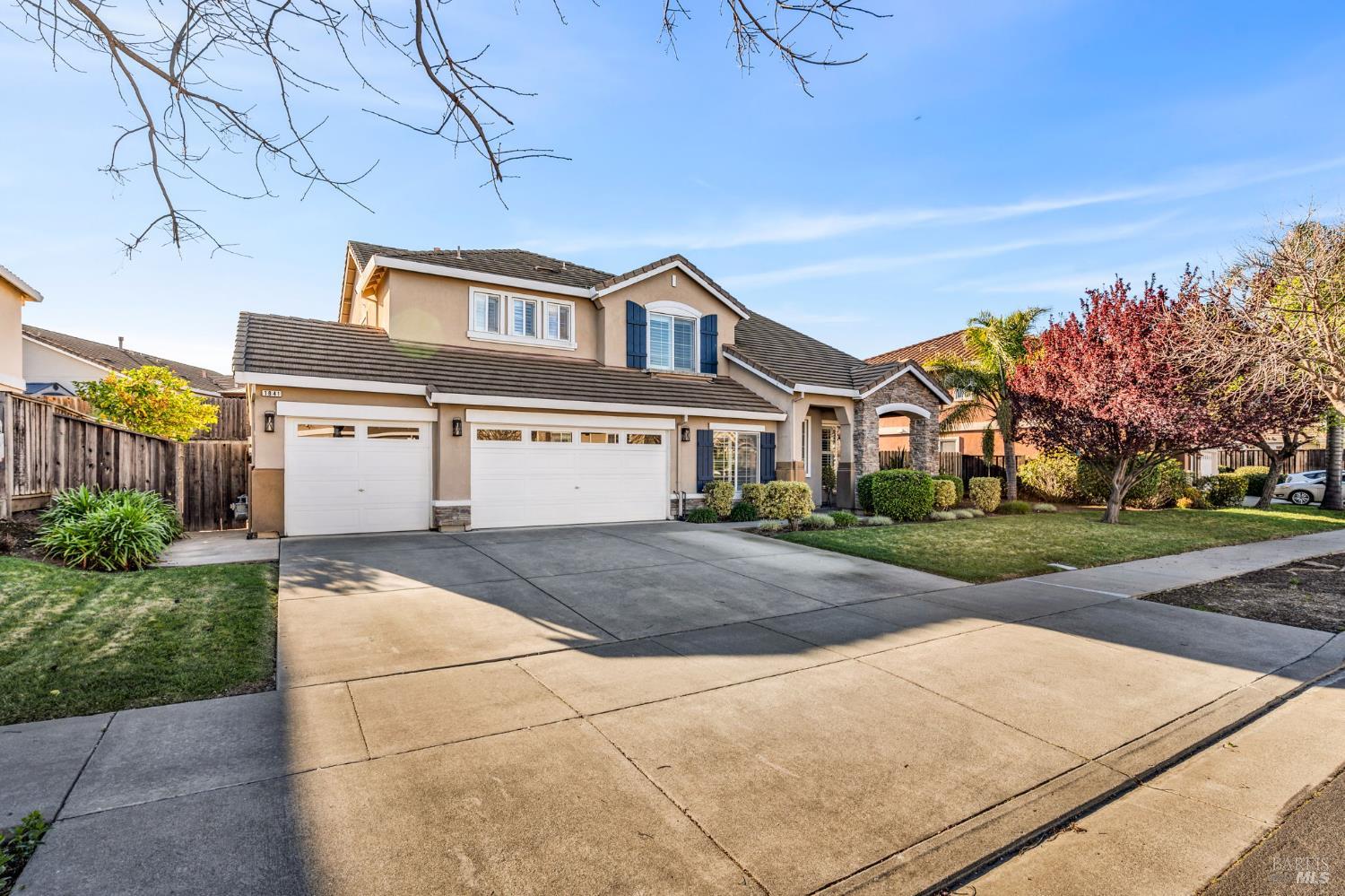 Detail Gallery Image 3 of 72 For 1841 Stockbridge Dr, Fairfield,  CA 94534 - 5 Beds | 4 Baths