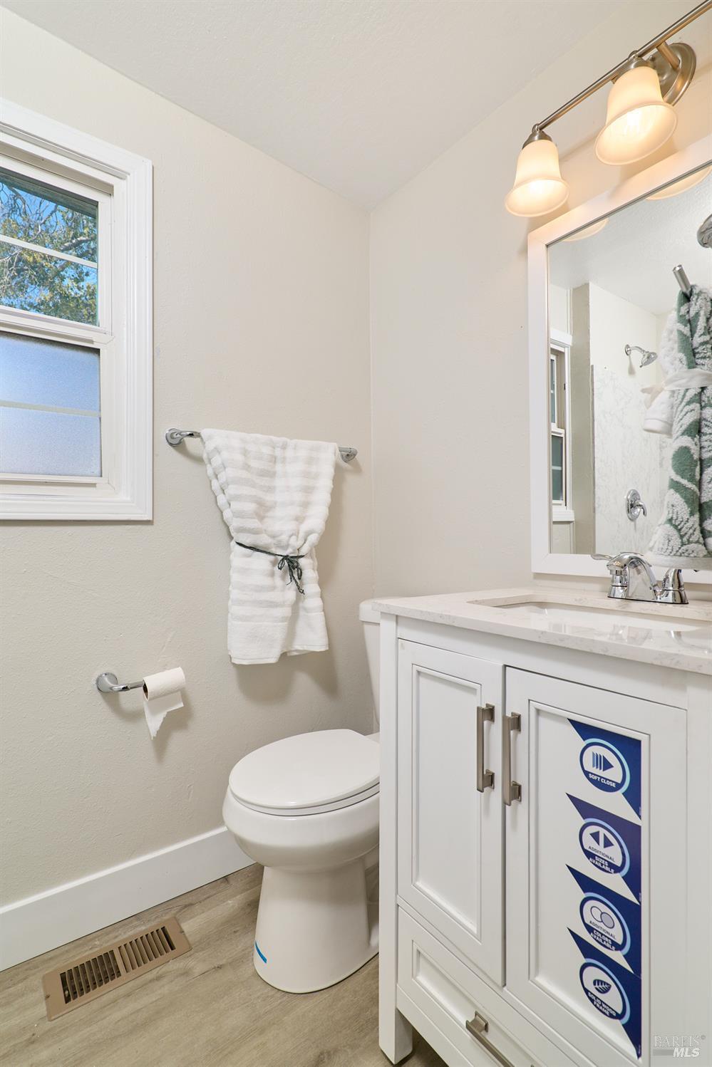 Detail Gallery Image 22 of 28 For 90 Manville Ave, Pittsburg,  CA 94565 - 3 Beds | 2 Baths