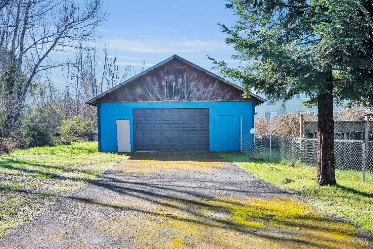 Detail Gallery Image 44 of 47 For 1051 S Main St, Willits,  CA 95490 - 3 Beds | 4 Baths