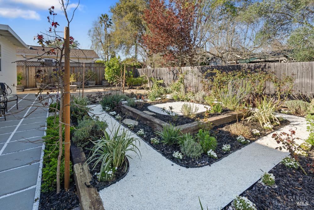 Detail Gallery Image 44 of 60 For 42 Billou St, San Rafael,  CA 94901 - 3 Beds | 2 Baths