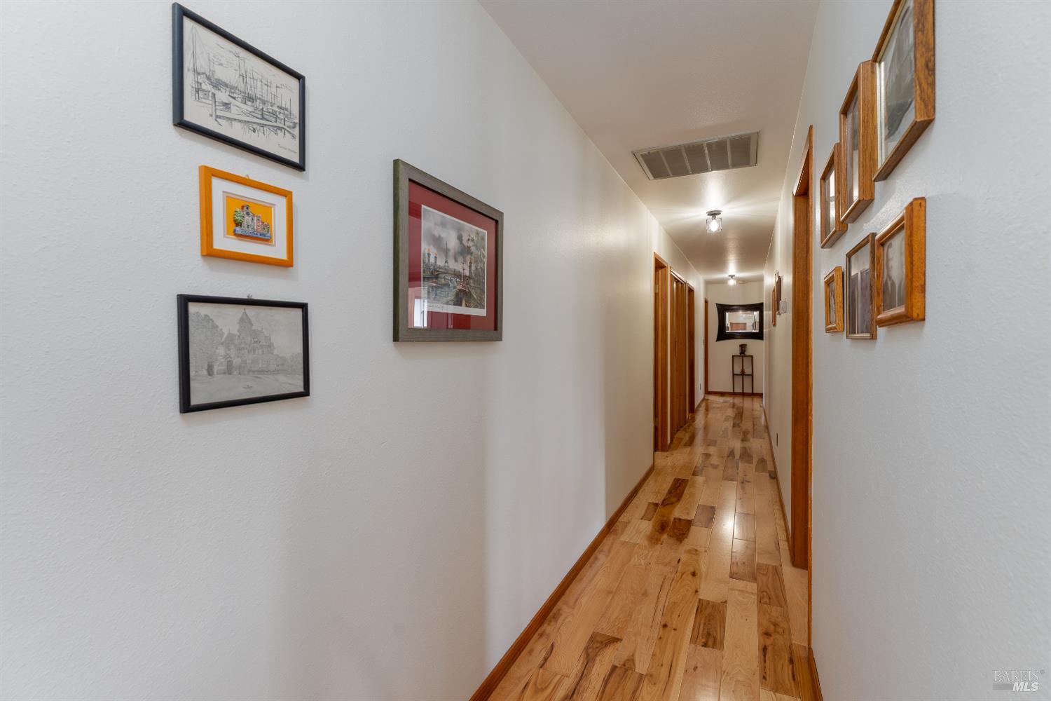 Detail Gallery Image 13 of 40 For 10450 Main St, Potter Valley,  CA 95469 - 4 Beds | 2 Baths