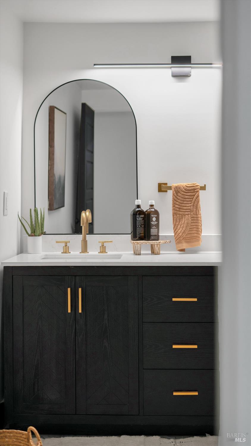 Detail Gallery Image 41 of 59 For 431 Brown St, Napa,  CA 94559 - 5 Beds | 2 Baths