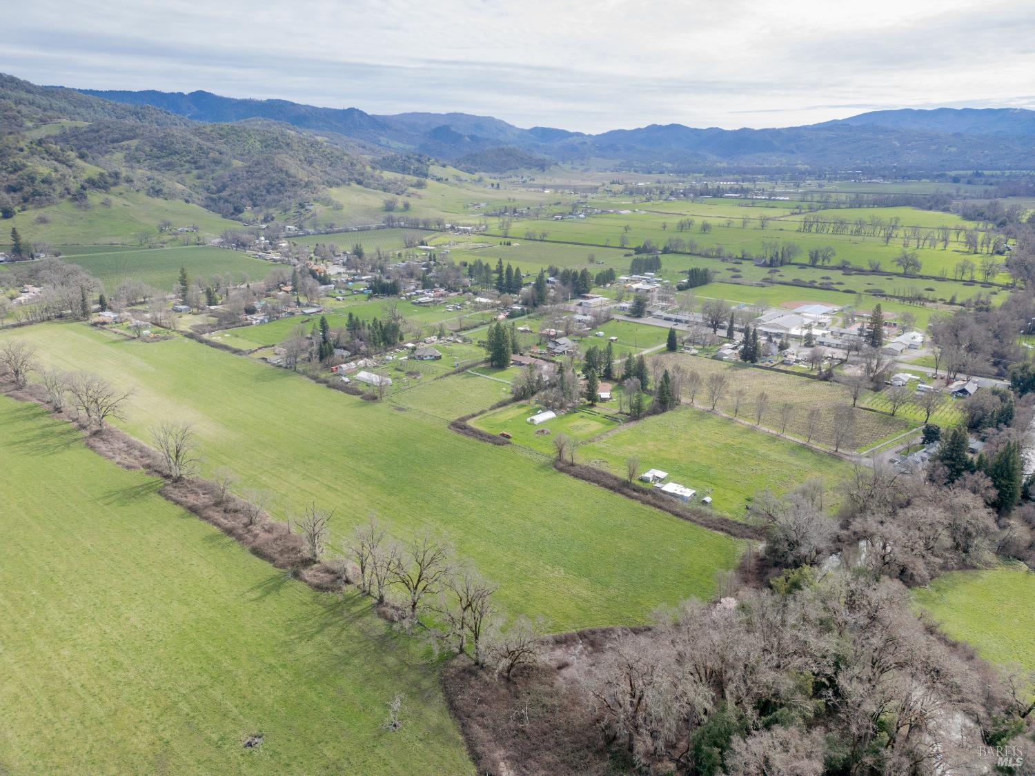 Detail Gallery Image 35 of 40 For 10450 Main St, Potter Valley,  CA 95469 - 4 Beds | 2 Baths