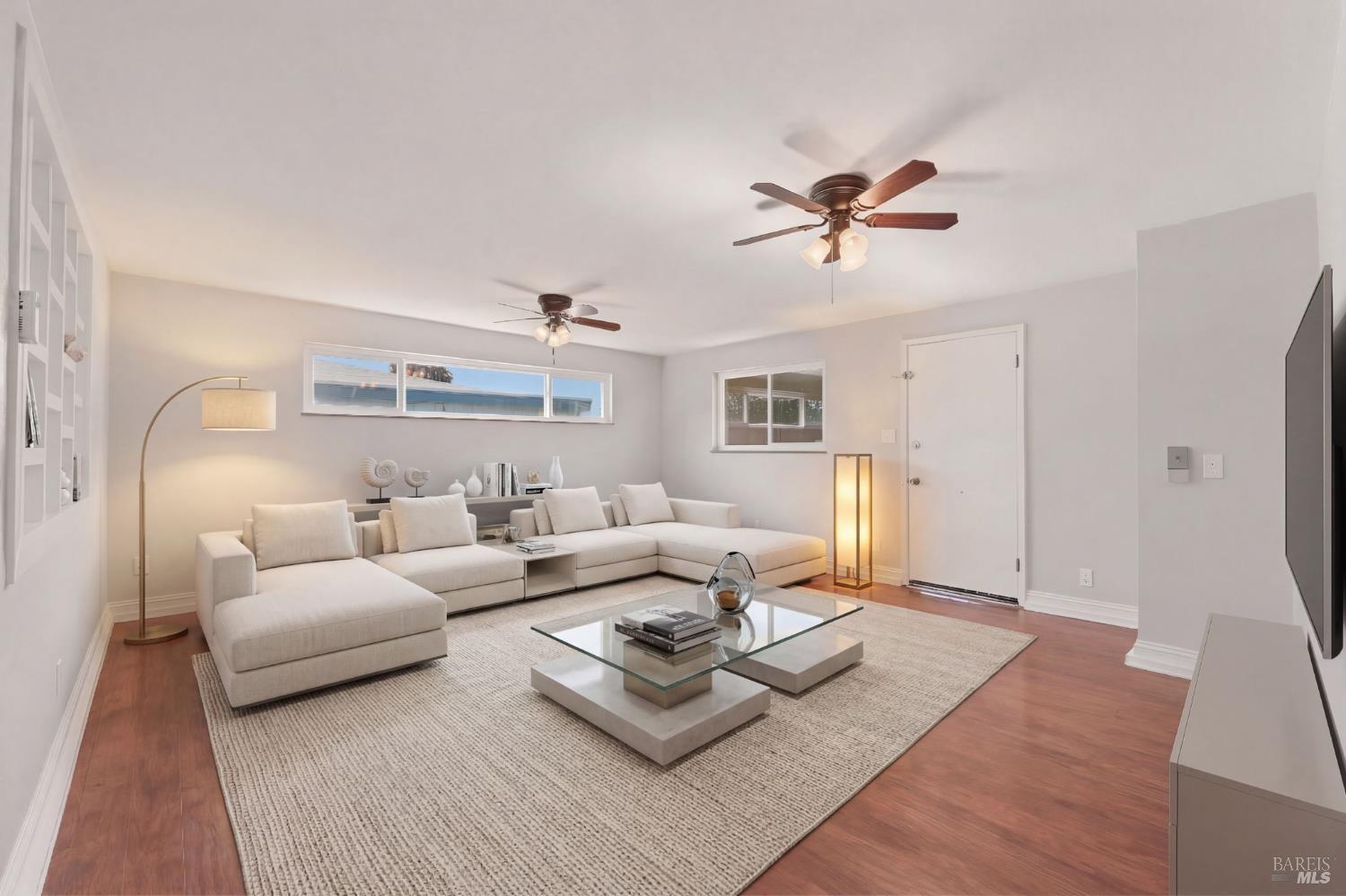 Detail Gallery Image 7 of 43 For 227 Evans Ave, Vallejo,  CA 94590 - 3 Beds | 2 Baths