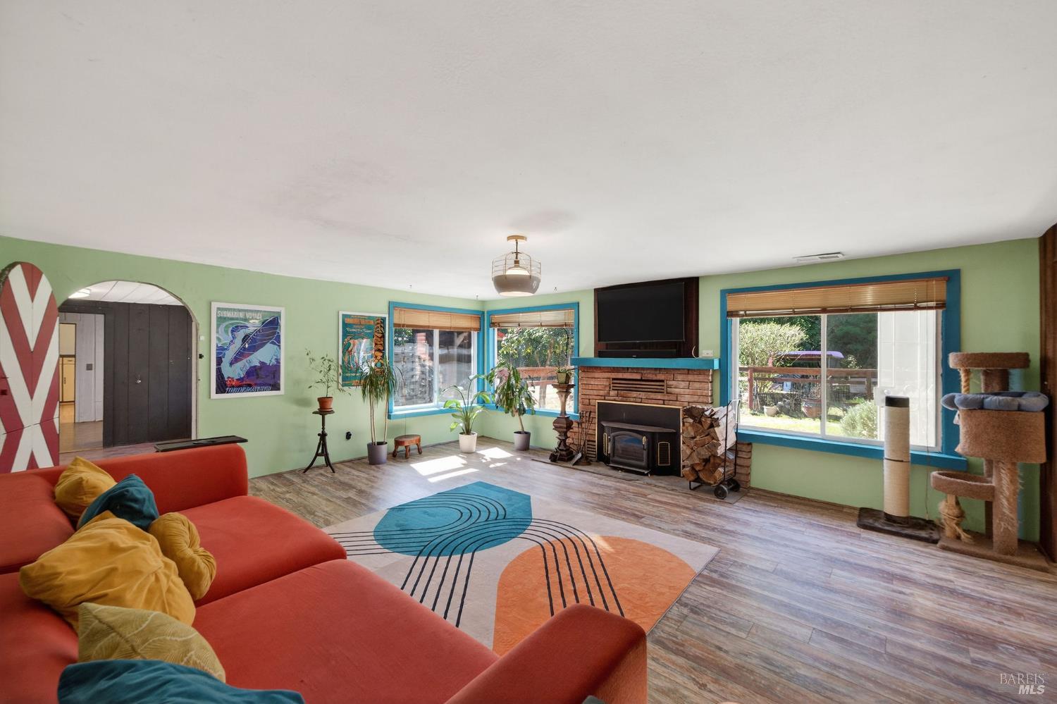 Detail Gallery Image 7 of 50 For 1450 Timberhill Rd, Santa Rosa,  CA 95401 - 6 Beds | 4 Baths