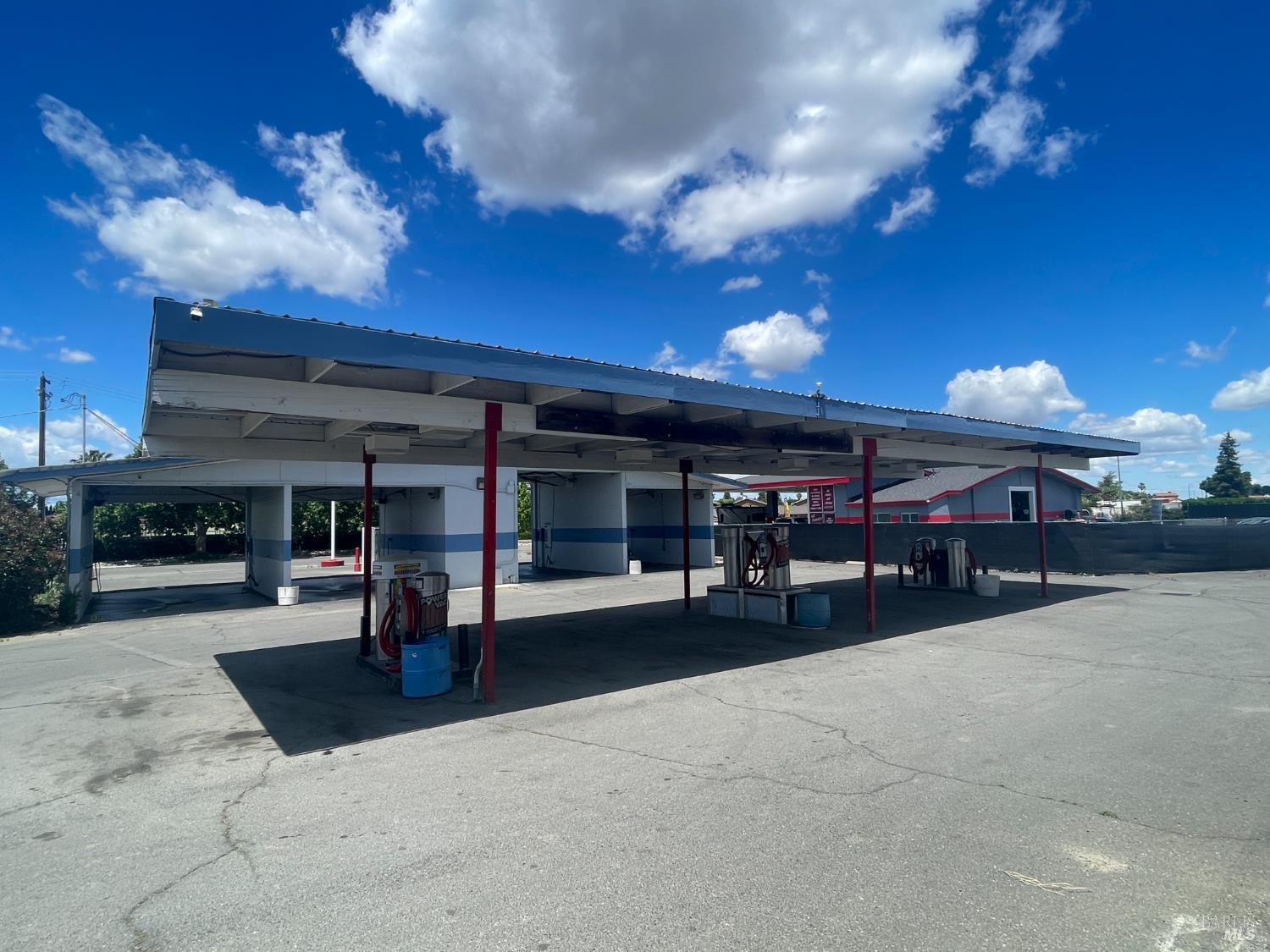 Detail Gallery Image 5 of 9 For 720 N Adams St, Dixon,  CA 95620 - – Beds | – Baths