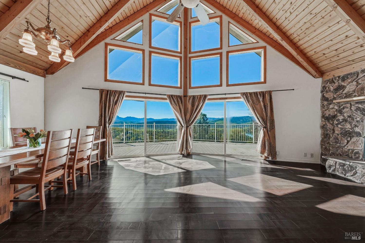 Detail Gallery Image 44 of 58 For 19383 Stonegate Rd, Hidden Valley Lake,  CA 95467 - 4 Beds | 3 Baths