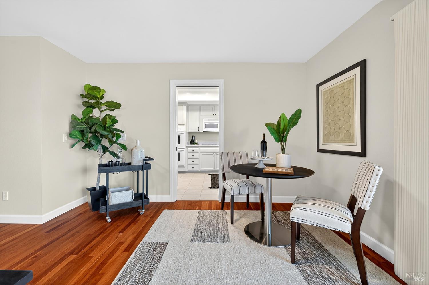 Detail Gallery Image 31 of 65 For 333 Golf Ct, Santa Rosa,  CA 95409 - 3 Beds | 2 Baths