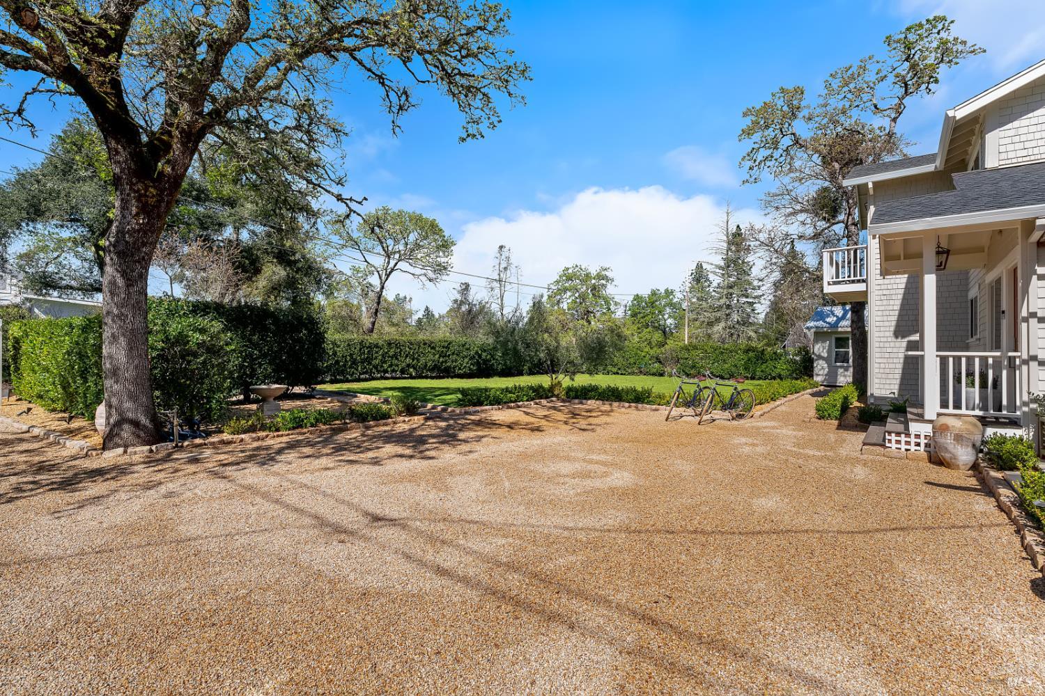 Detail Gallery Image 31 of 38 For 110 Viola Way, Angwin,  CA 94508 - 2 Beds | 2 Baths