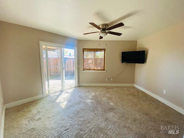 Detail Gallery Image 8 of 18 For 1315 Pinewood Ct, Dixon,  CA 95620 - 3 Beds | 2 Baths