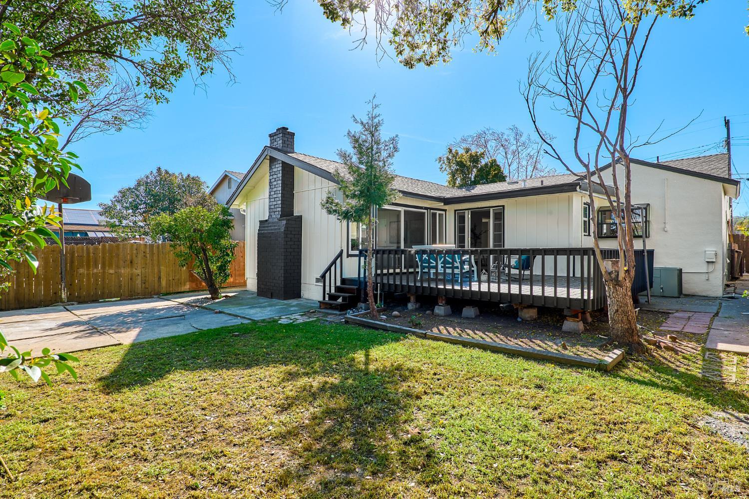 Detail Gallery Image 27 of 28 For 90 Manville Ave, Pittsburg,  CA 94565 - 3 Beds | 2 Baths