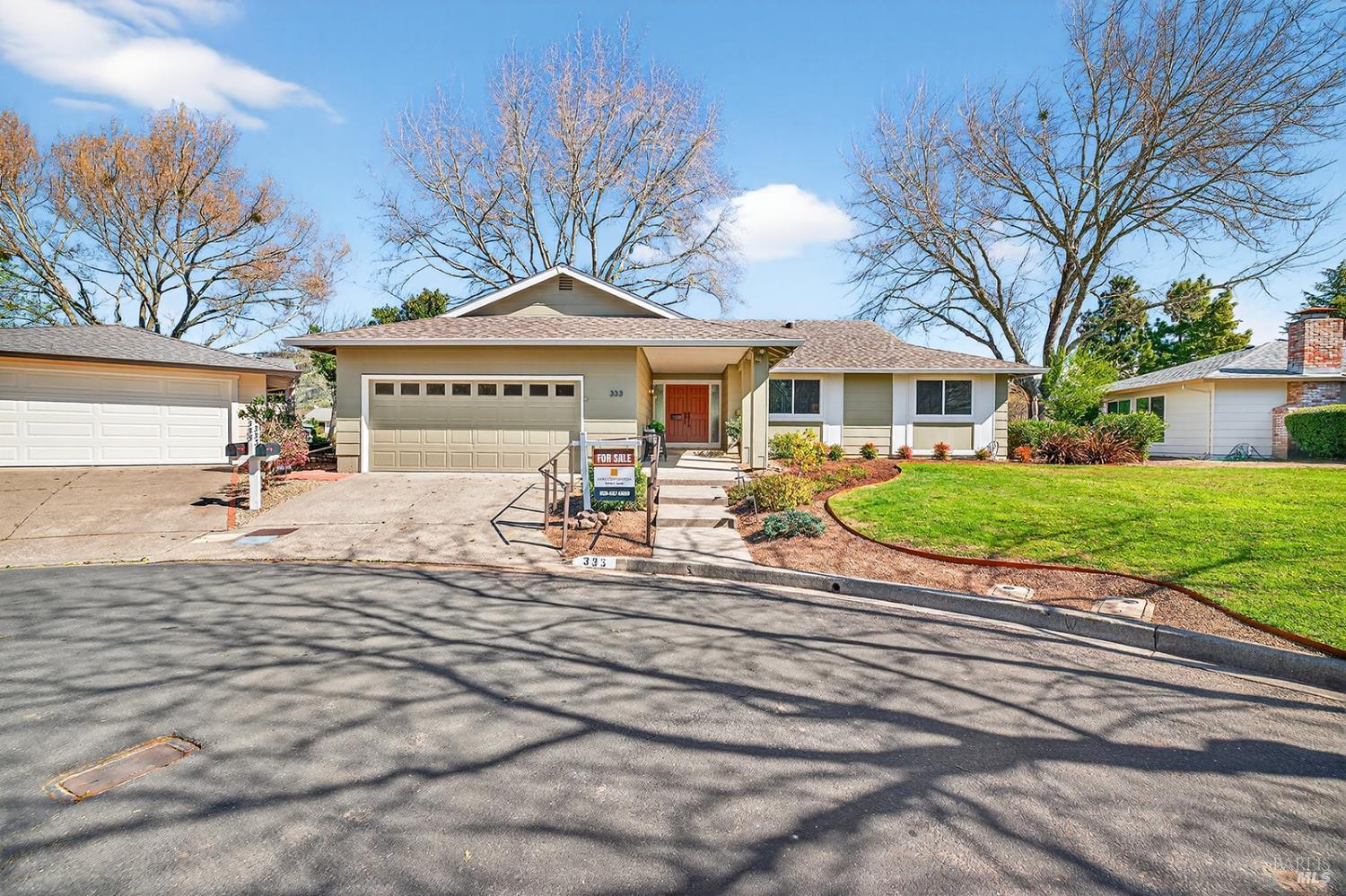 Detail Gallery Image 16 of 65 For 333 Golf Ct, Santa Rosa,  CA 95409 - 3 Beds | 2 Baths