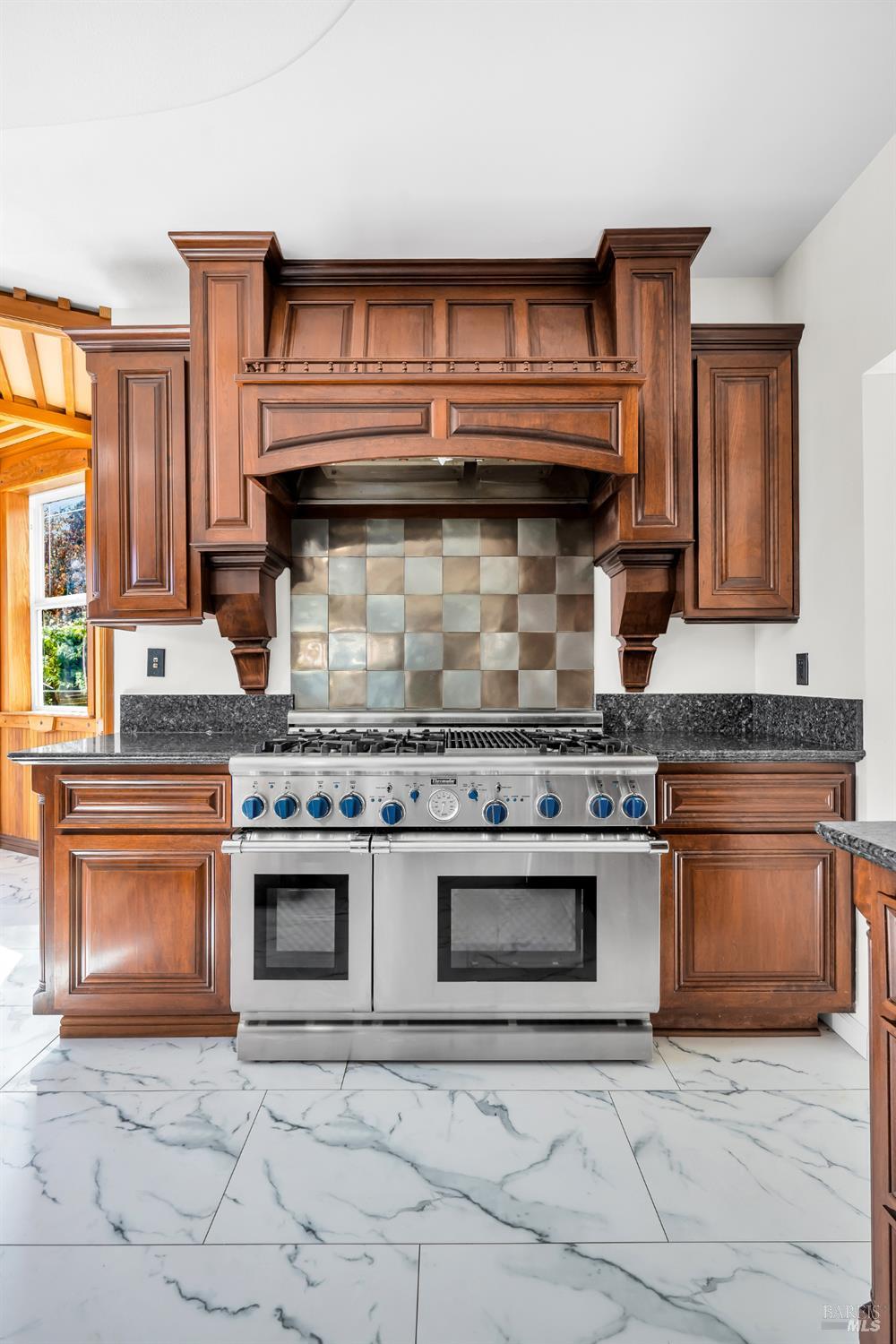 Detail Gallery Image 27 of 47 For 1051 S Main St, Willits,  CA 95490 - 3 Beds | 4 Baths