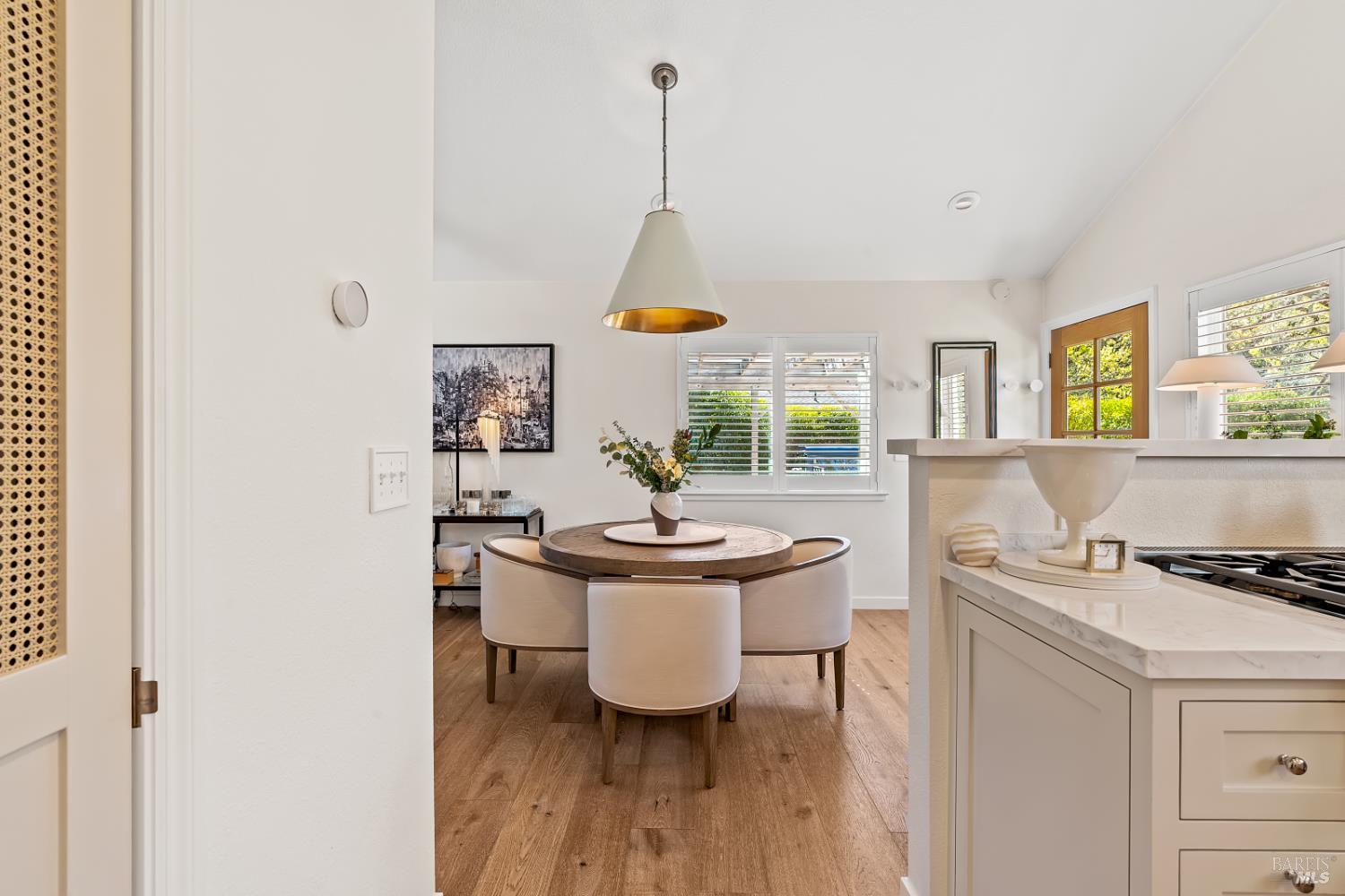 Detail Gallery Image 10 of 38 For 110 Viola Way, Angwin,  CA 94508 - 2 Beds | 2 Baths