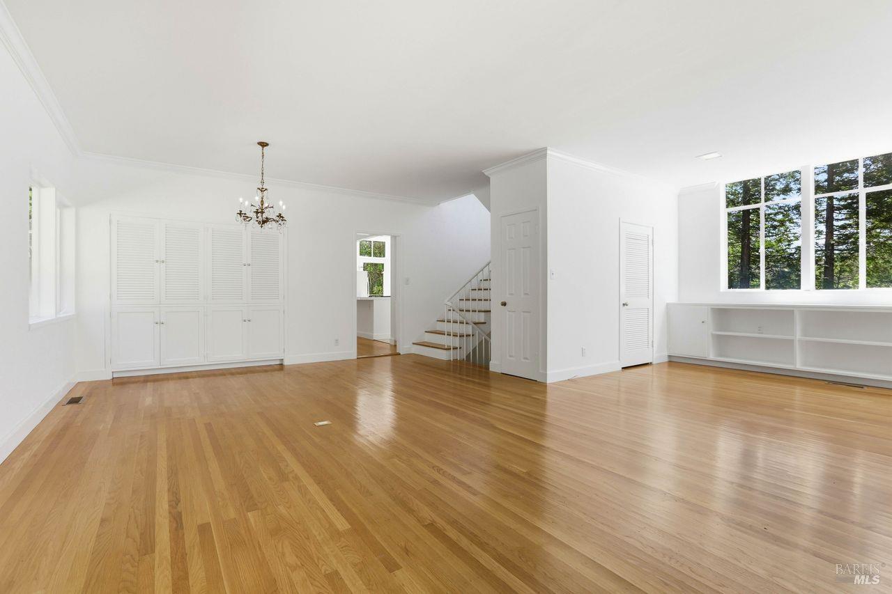 Detail Gallery Image 15 of 53 For 214 Poplar Dr, Kentfield,  CA 94904 - 4 Beds | 2/1 Baths