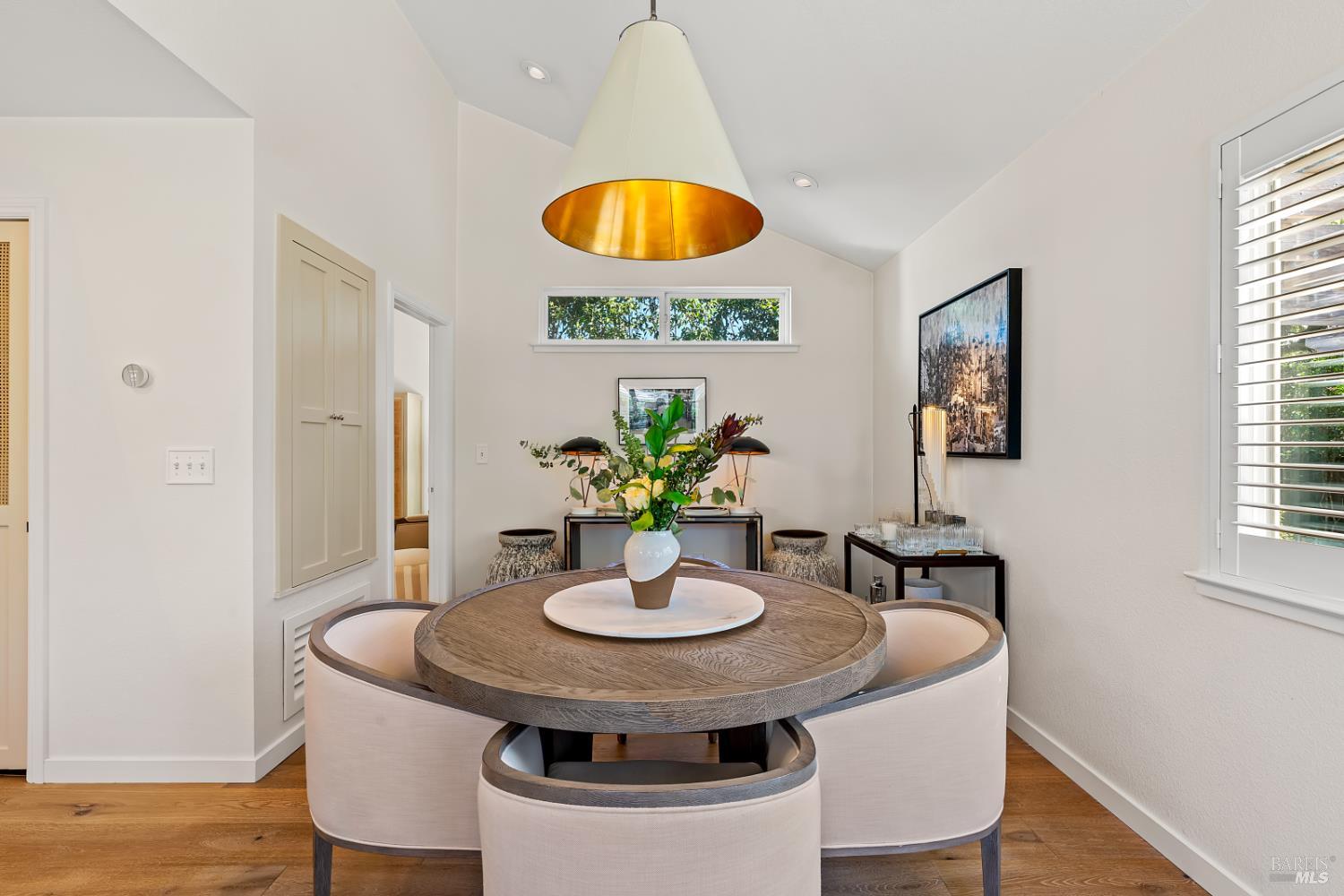 Detail Gallery Image 8 of 38 For 110 Viola Way, Angwin,  CA 94508 - 2 Beds | 2 Baths