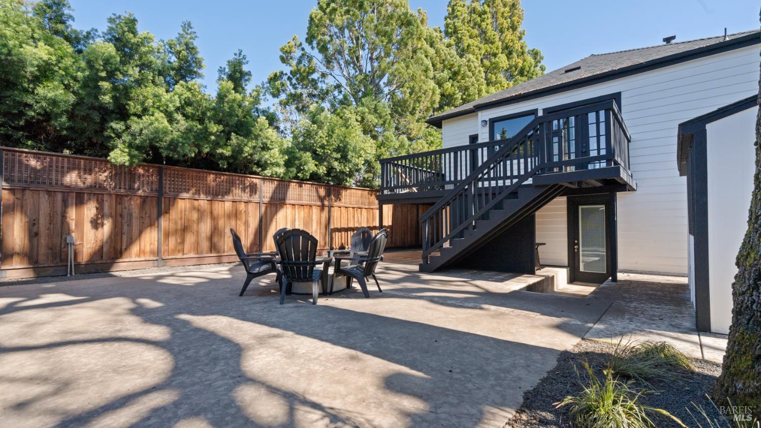 Detail Gallery Image 48 of 59 For 431 Brown St, Napa,  CA 94559 - 5 Beds | 2 Baths