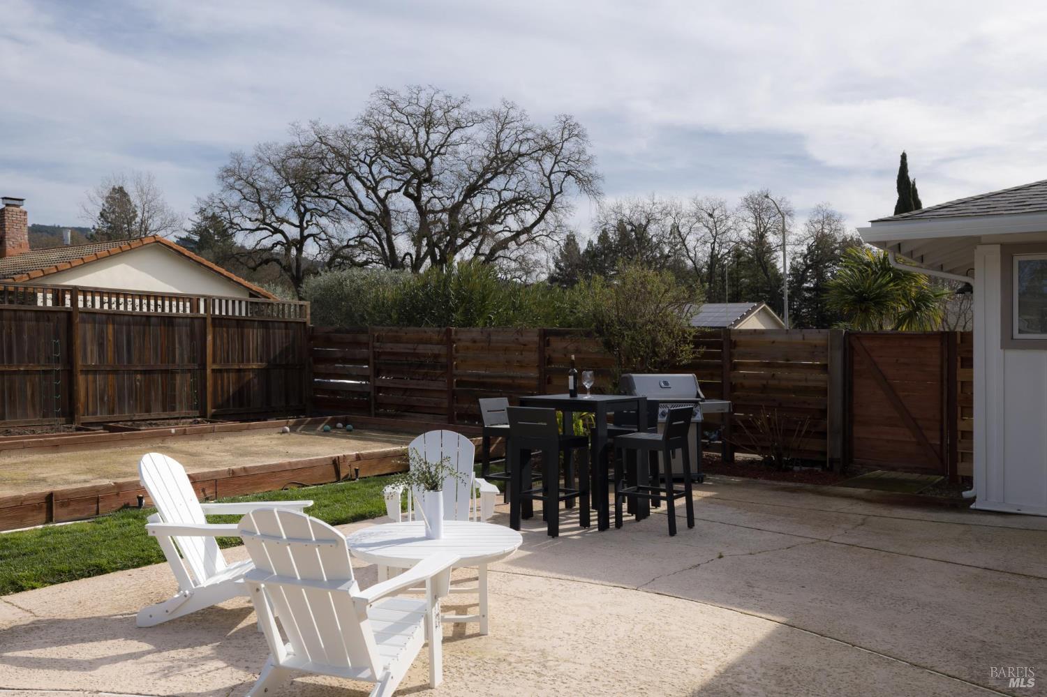 Detail Gallery Image 28 of 30 For 345 Francisco Dr, Sonoma,  CA 95476 - 3 Beds | 2 Baths