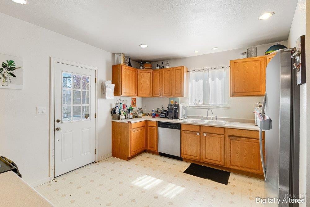 Detail Gallery Image 30 of 85 For 128 Norman Ave, Concord,  CA 94520 - 3 Beds | 2/1 Baths