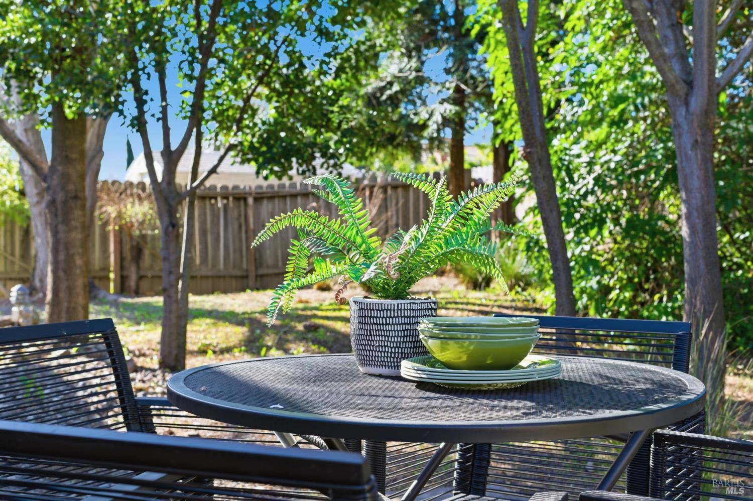 Detail Gallery Image 34 of 35 For 758 Pueblo Ave, Napa,  CA 94558 - 3 Beds | 2 Baths