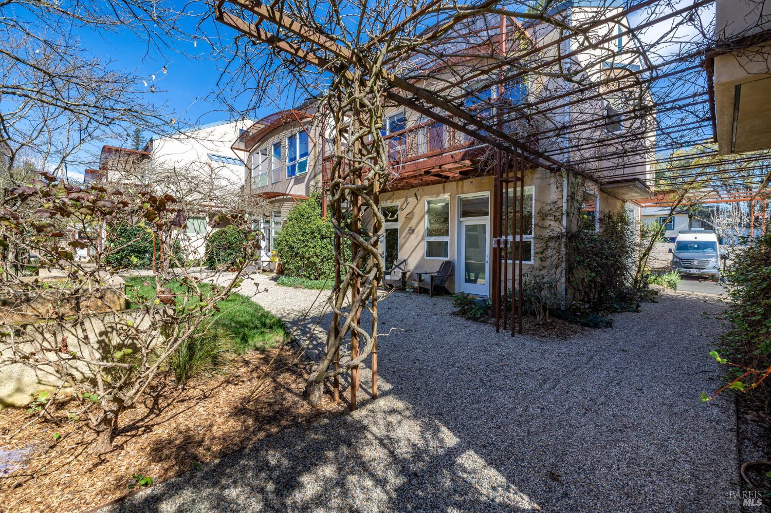 Detail Gallery Image 44 of 71 For 471 Florence Ave, Sebastopol,  CA 95472 - 2 Beds | 2/1 Baths