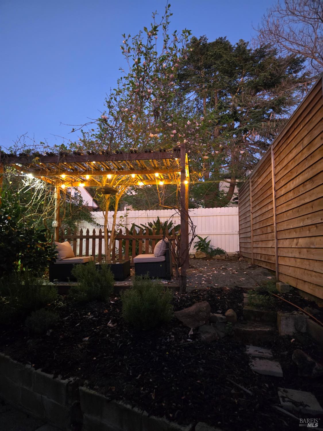 Detail Gallery Image 24 of 30 For 30 Benson Ave, Vallejo,  CA 94590 - 2 Beds | 1 Baths