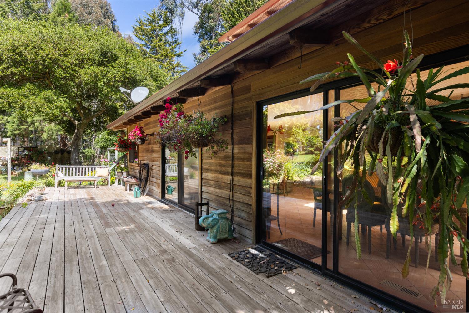 Detail Gallery Image 21 of 55 For 7 Linsdale Ln, Point Reyes Station,  CA 94956 - 3 Beds | 2 Baths