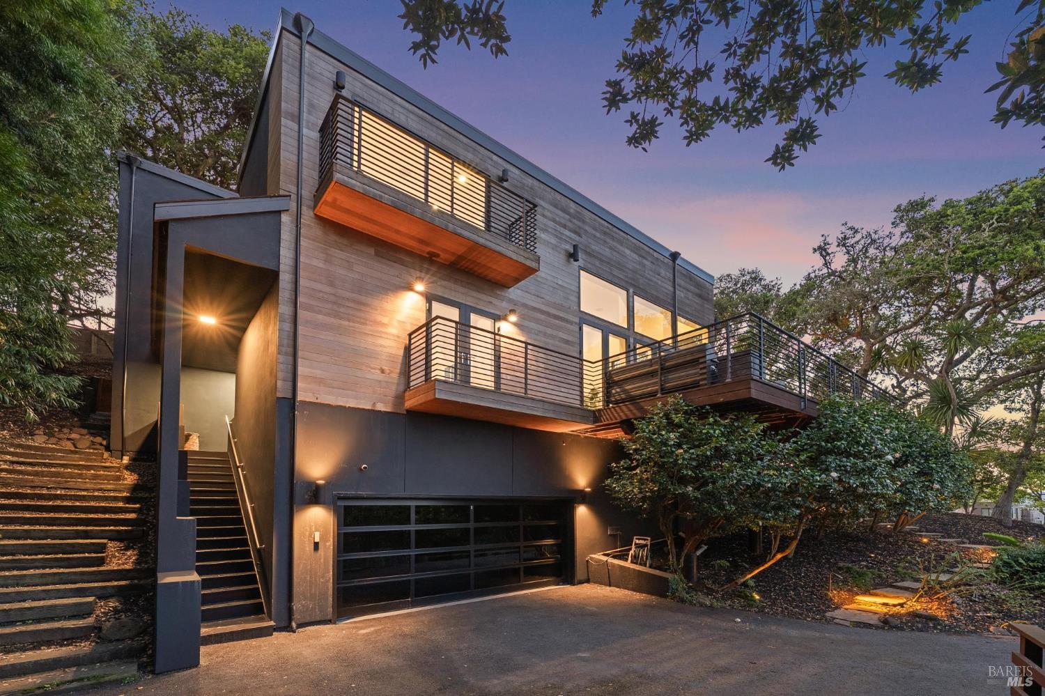 Detail Gallery Image 49 of 54 For 18 Laurel Ln, Sausalito,  CA 94965 - 4 Beds | 3/1 Baths