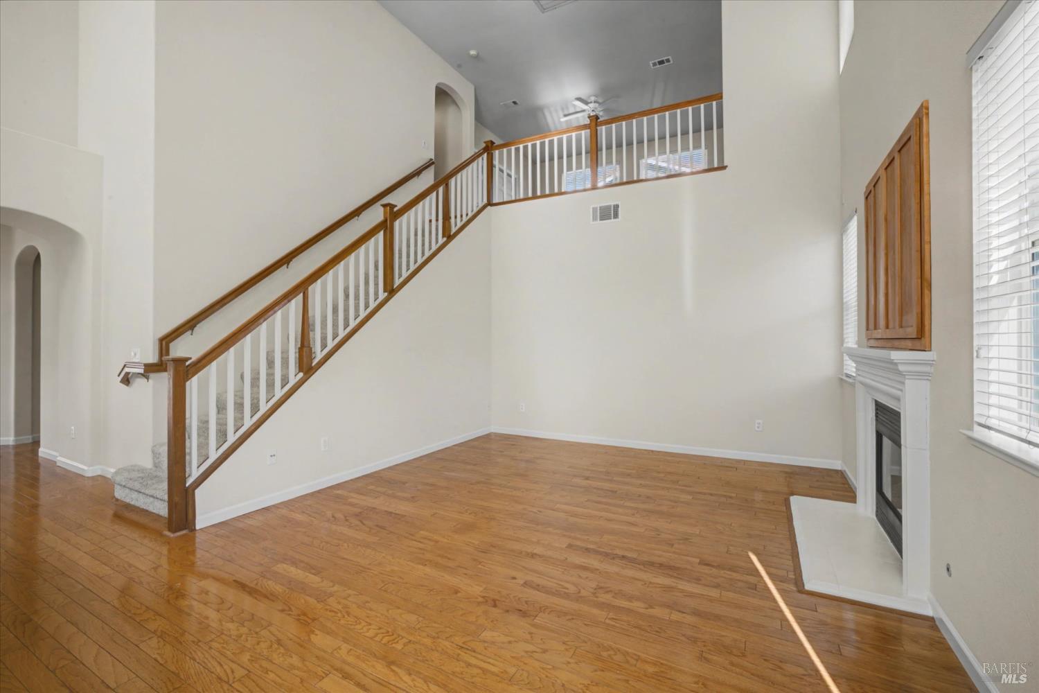 Detail Gallery Image 23 of 85 For 5862 Cabernet Dr, Vallejo,  CA 94591 - 3 Beds | 3 Baths