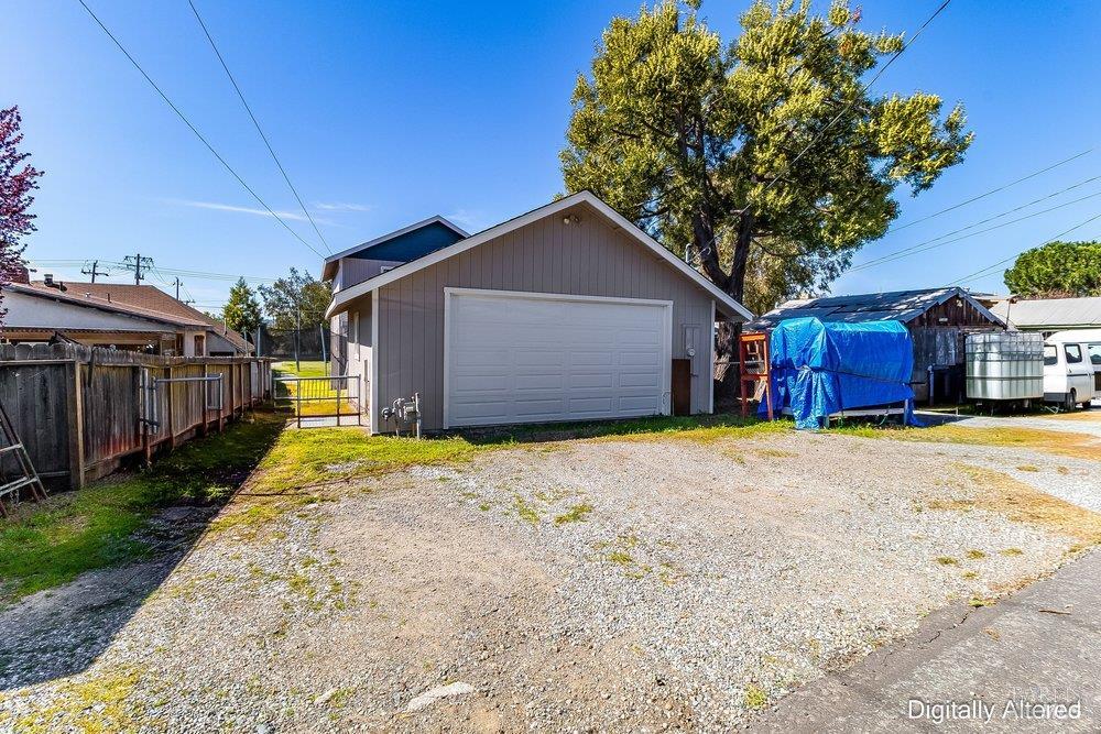 Detail Gallery Image 80 of 85 For 128 Norman Ave, Concord,  CA 94520 - 3 Beds | 2/1 Baths