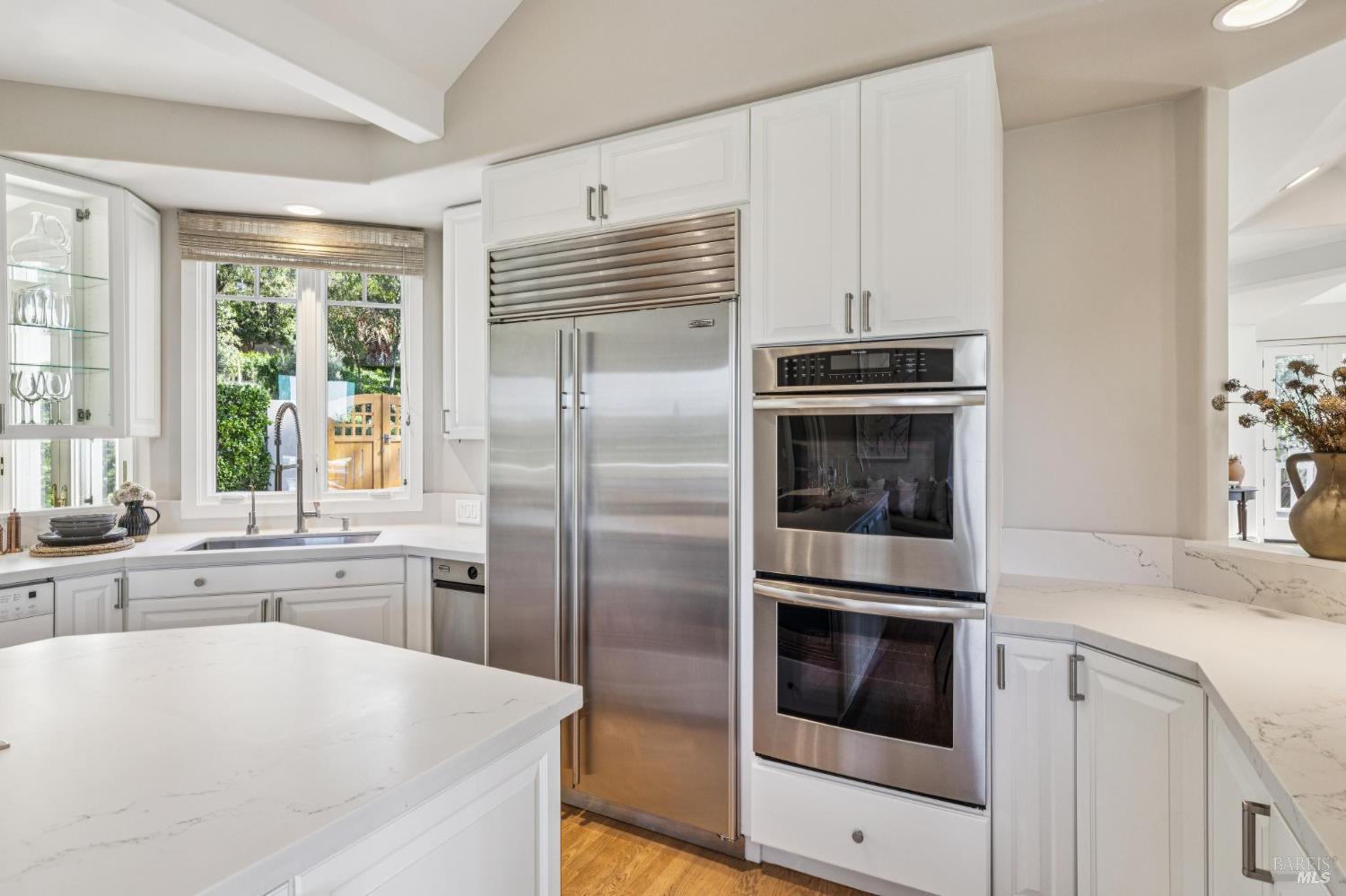 Detail Gallery Image 43 of 80 For 99 Deer Park Ave, San Rafael,  CA 94901 - 4 Beds | 3/1 Baths