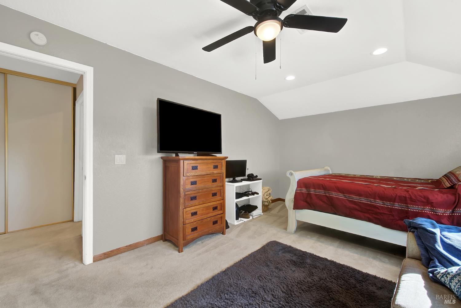 Detail Gallery Image 49 of 77 For 116 Alturas Ct, Vacaville,  CA 95688 - 5 Beds | 2/1 Baths