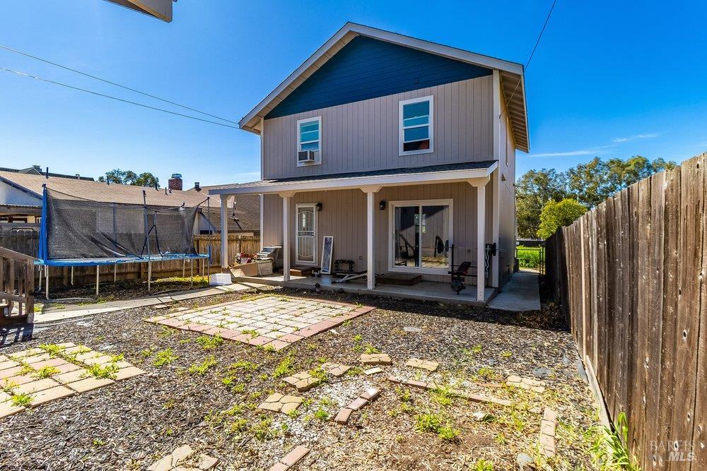 Detail Gallery Image 73 of 85 For 128 Norman Ave, Concord,  CA 94520 - 3 Beds | 2/1 Baths