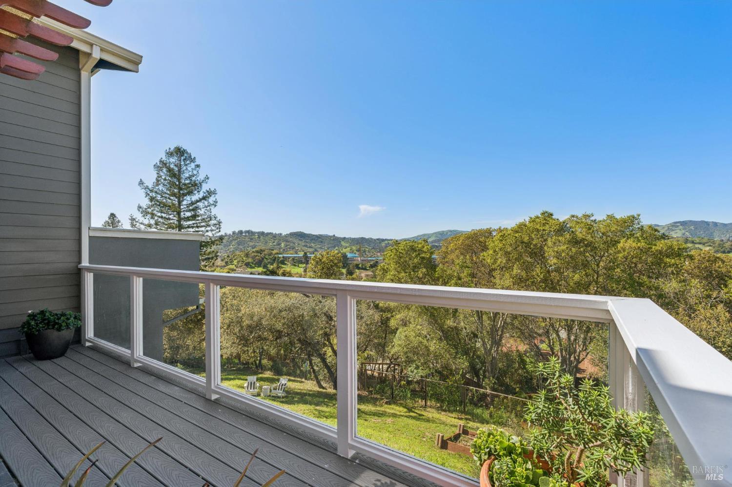 Detail Gallery Image 61 of 67 For 9 Edgehill Way, San Rafael,  CA 94903 - 3 Beds | 3 Baths