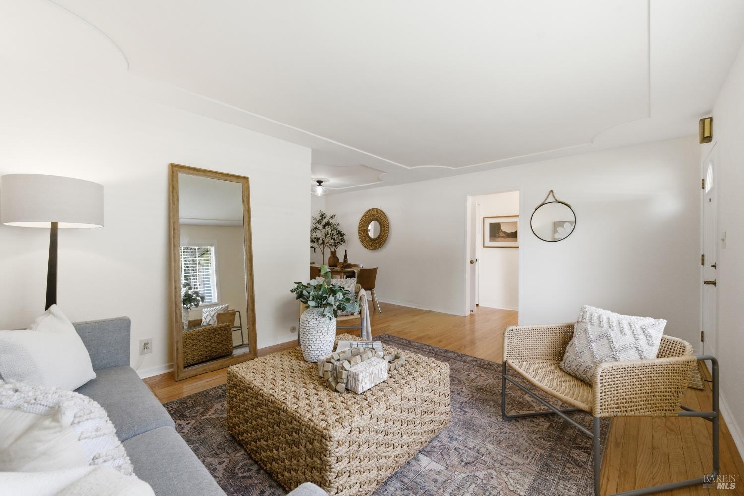 Detail Gallery Image 10 of 49 For 3188 Laurel St, Napa,  CA 94558 - 2 Beds | 1 Baths