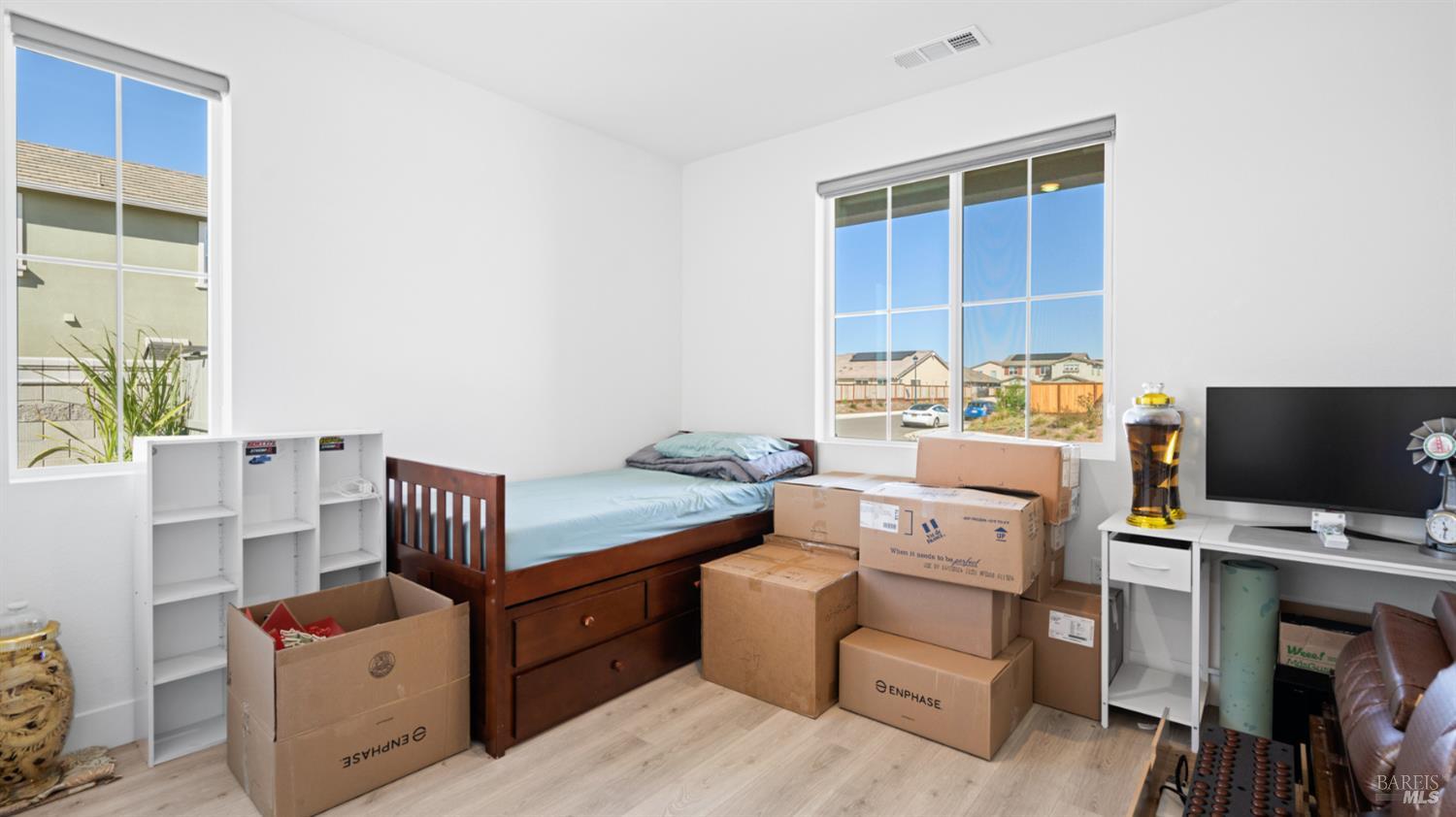 Detail Gallery Image 18 of 38 For 450 Baler Cir, Vacaville,  CA 95687 - 4 Beds | 3 Baths